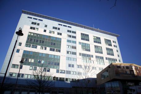 Image of the University of Bradford Richmond building